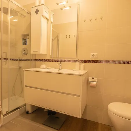 La Casa Di Vittorio Boutique Ottaviano San Pietro Apartment *