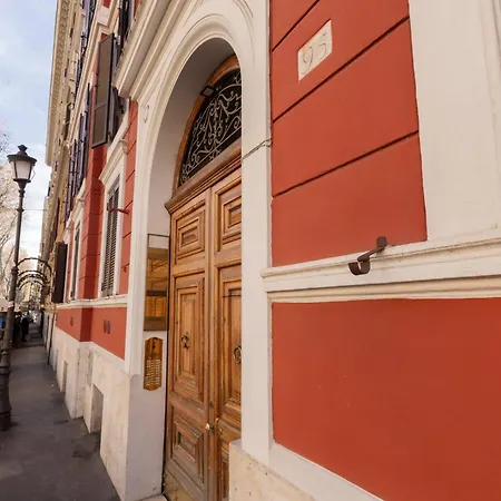 Apartment La Casa Di Vittorio Boutique Ottaviano San Pietro *